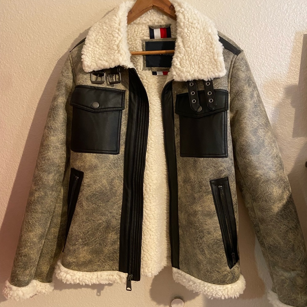 Men NWT Tommy Hilfiger coat